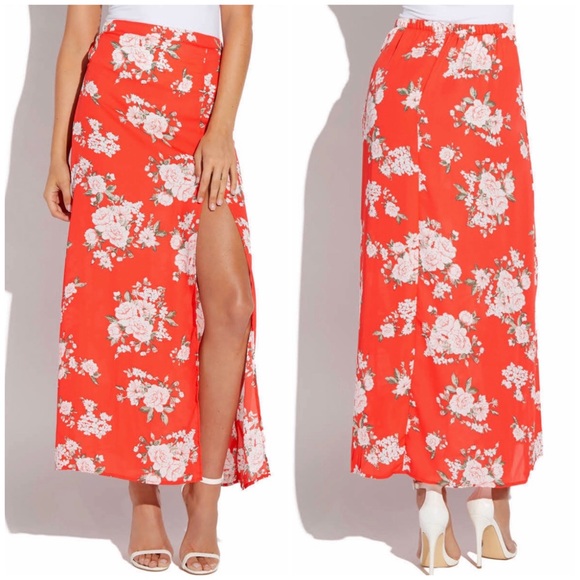 ☀️RED FLORAL MAXI SKIRT - Picture 5 of 10